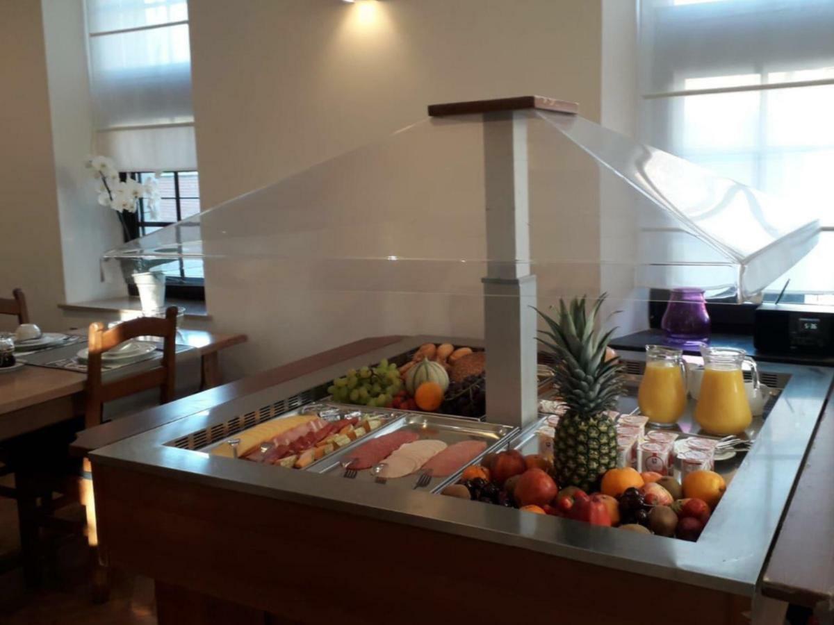 Au Manoir Des Vallees Maffe Екстер'єр фото